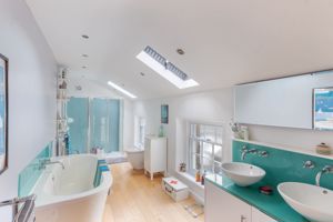 Photo 19- click for photo gallery